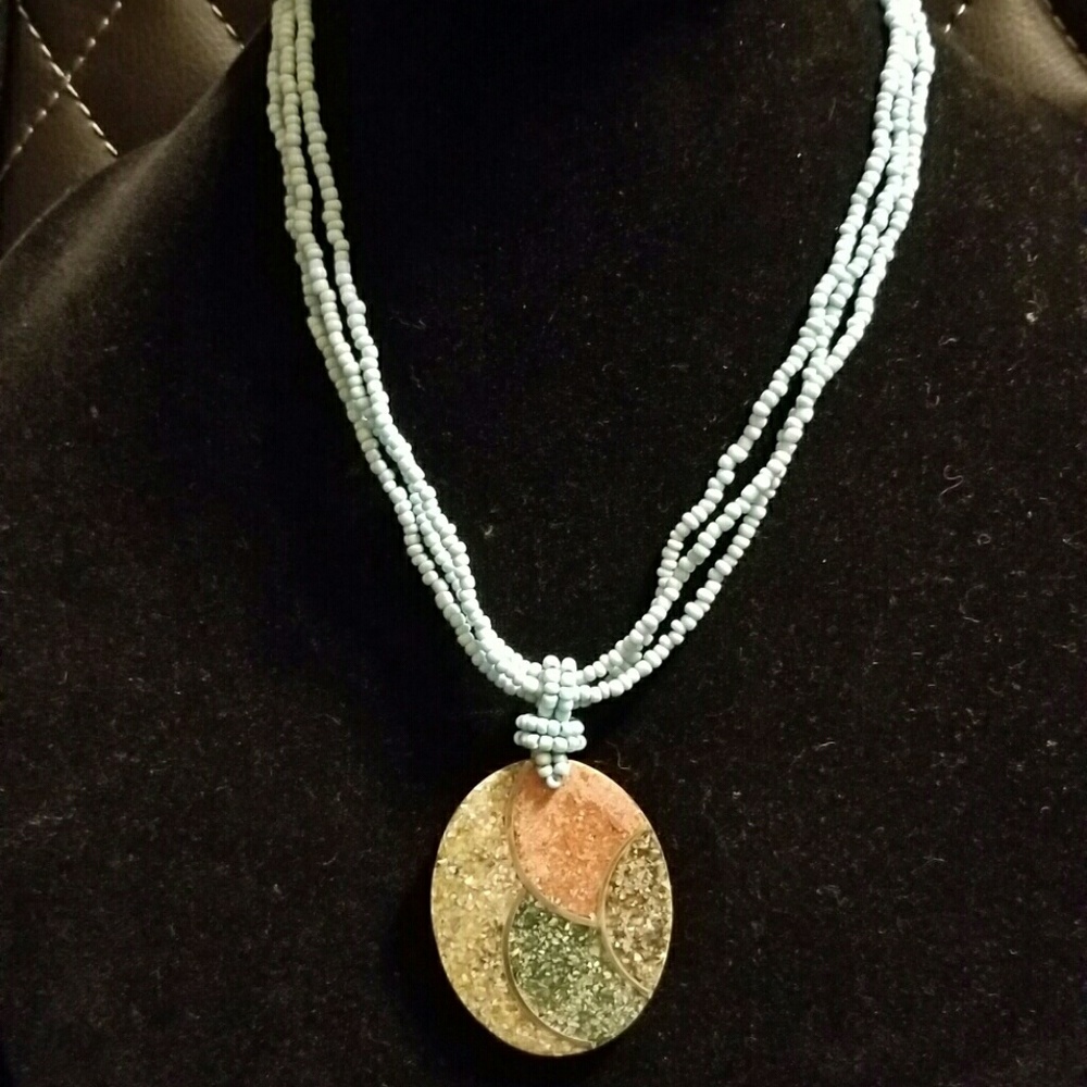 SEMIPRECIOUS BEADED MEDALLION NECKLACE